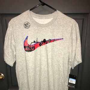Nike -Standard Fit -Dri-Fit Cotton Tee